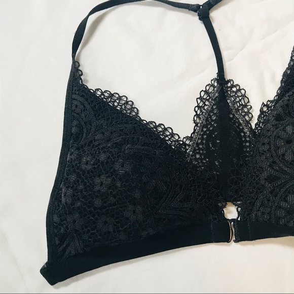 Victoria’s Secret Lace Bralette - Picture 2 of 7